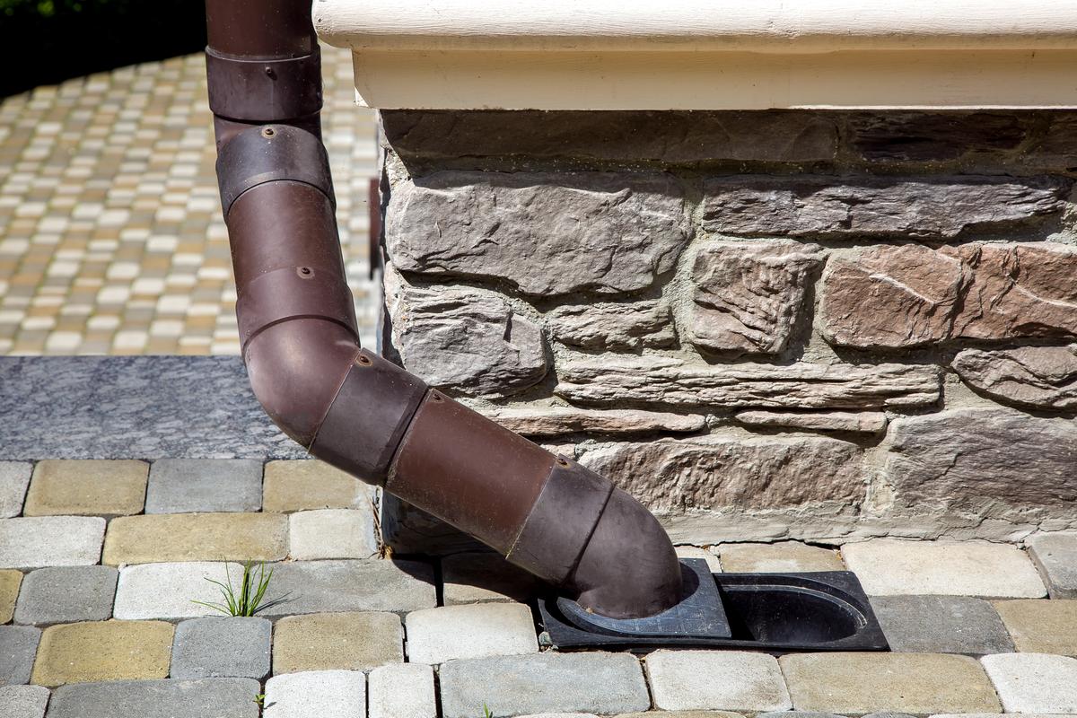 Expert Downpipe Unblocking Service - KS Roof Master Limited